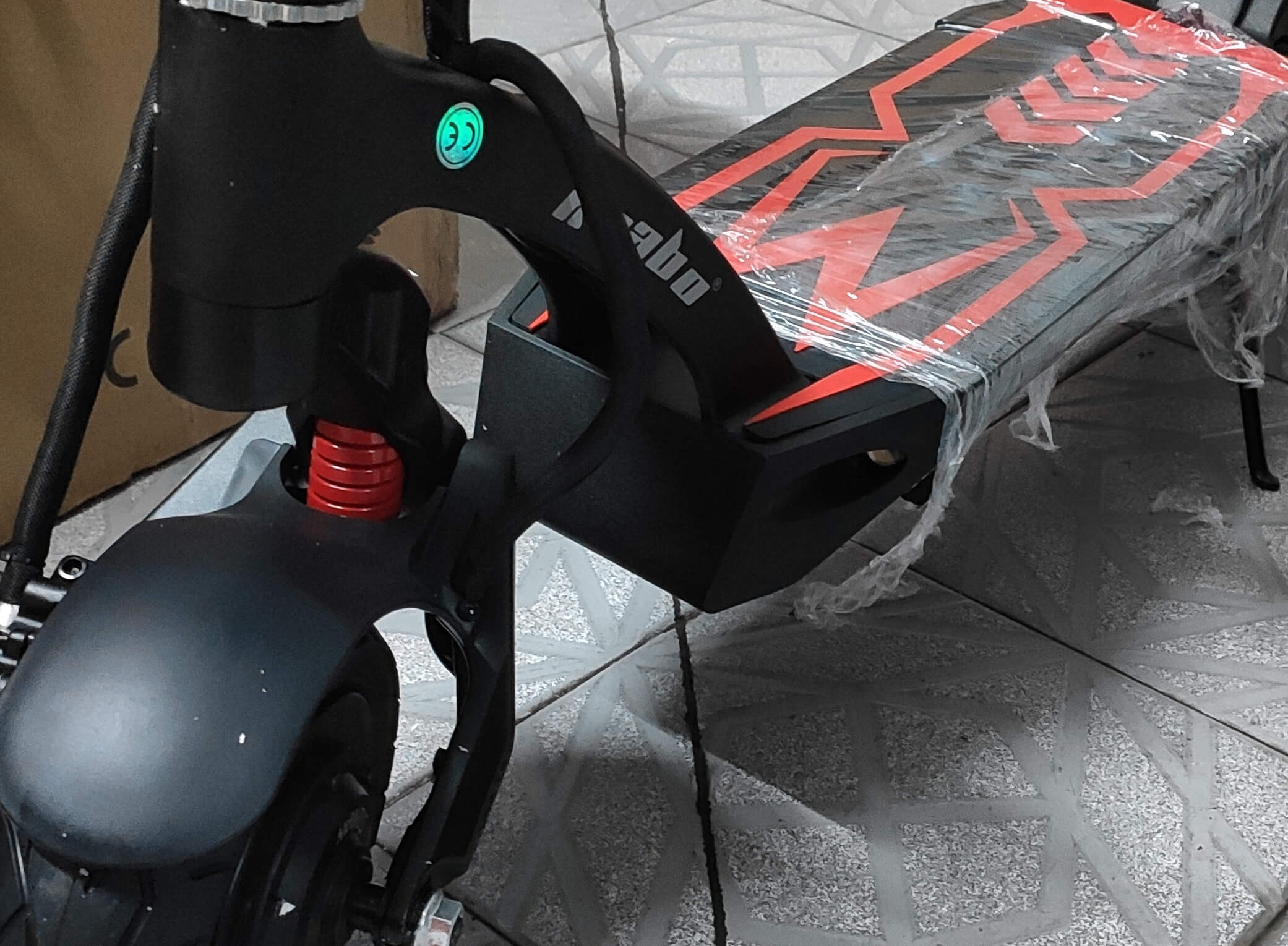 Tapa frontal para Kaabo Mantis