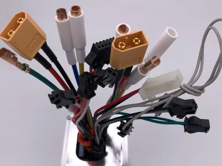 Controladora Minimotors 48V 2*27A